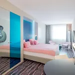 Hotel Nhow