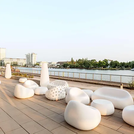 نهاو 4* برلين