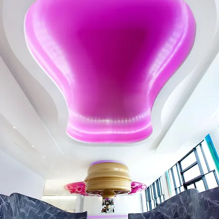 Nhow Hotel