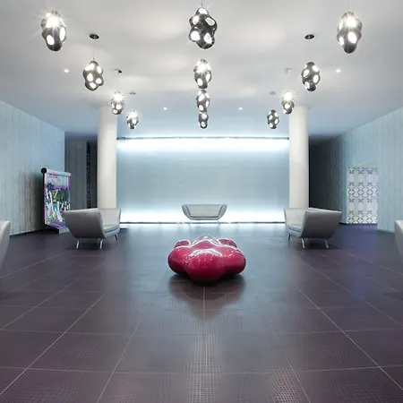 Hotel Nhow 4*