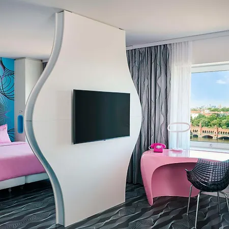 Nhow Hotel