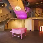 Nhow